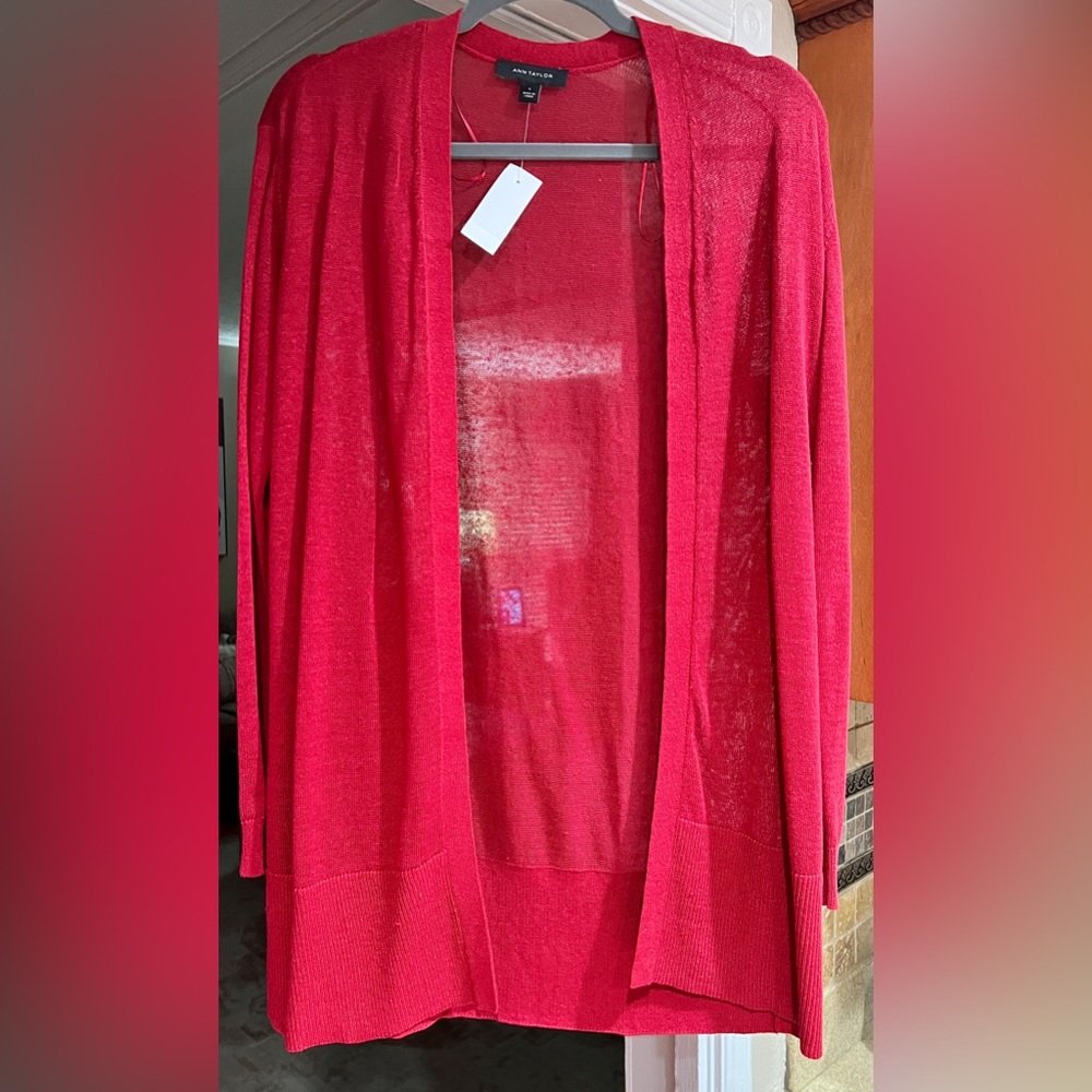 Ann Taylor lightweight burgundy sweater.